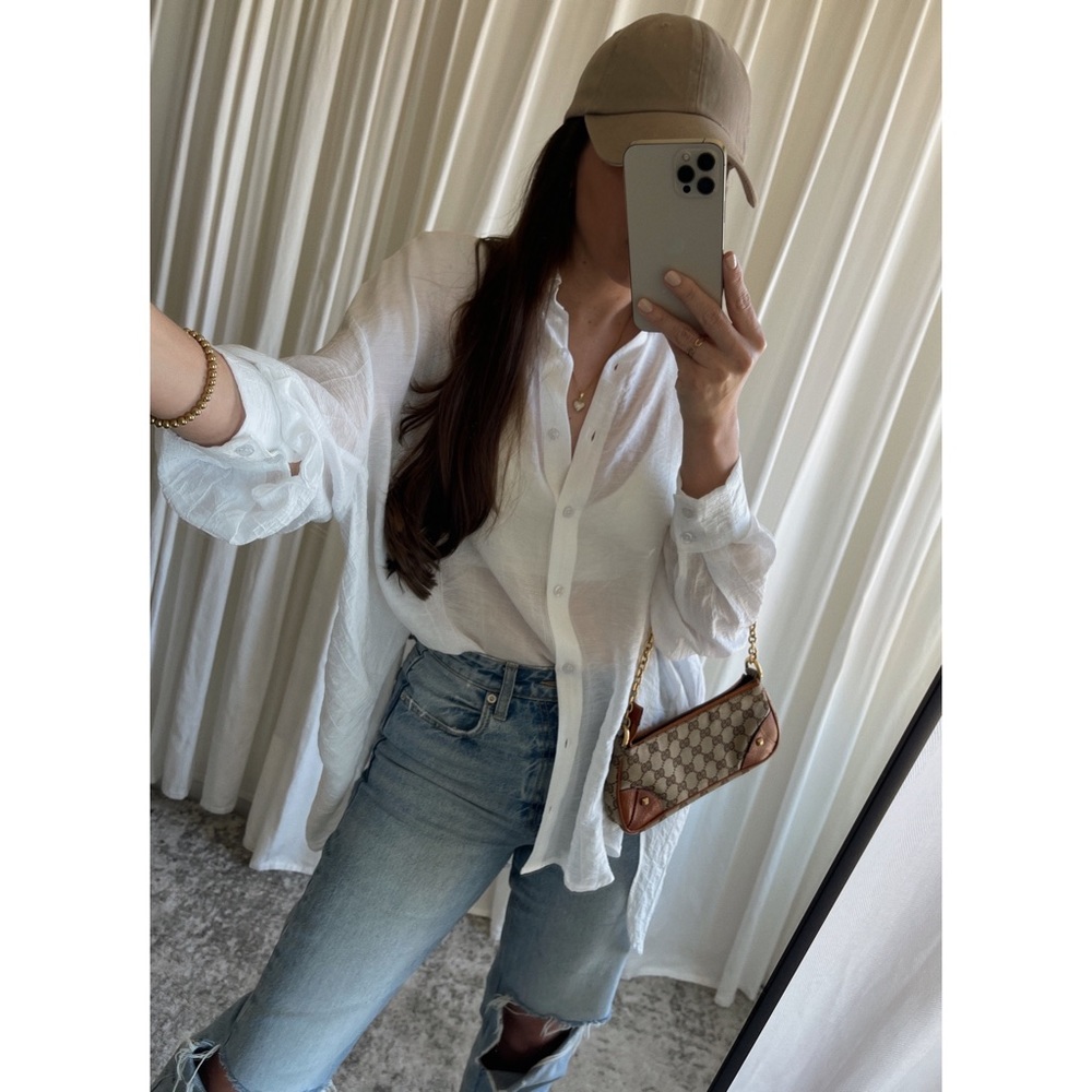 GLAY OVERSIZED SHIRT — In White - Picture 6 of 11